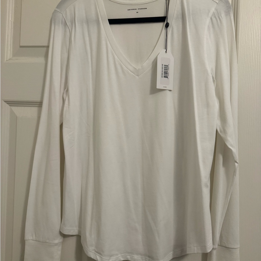 Universal Standard Tee Rex-Long Sleeve